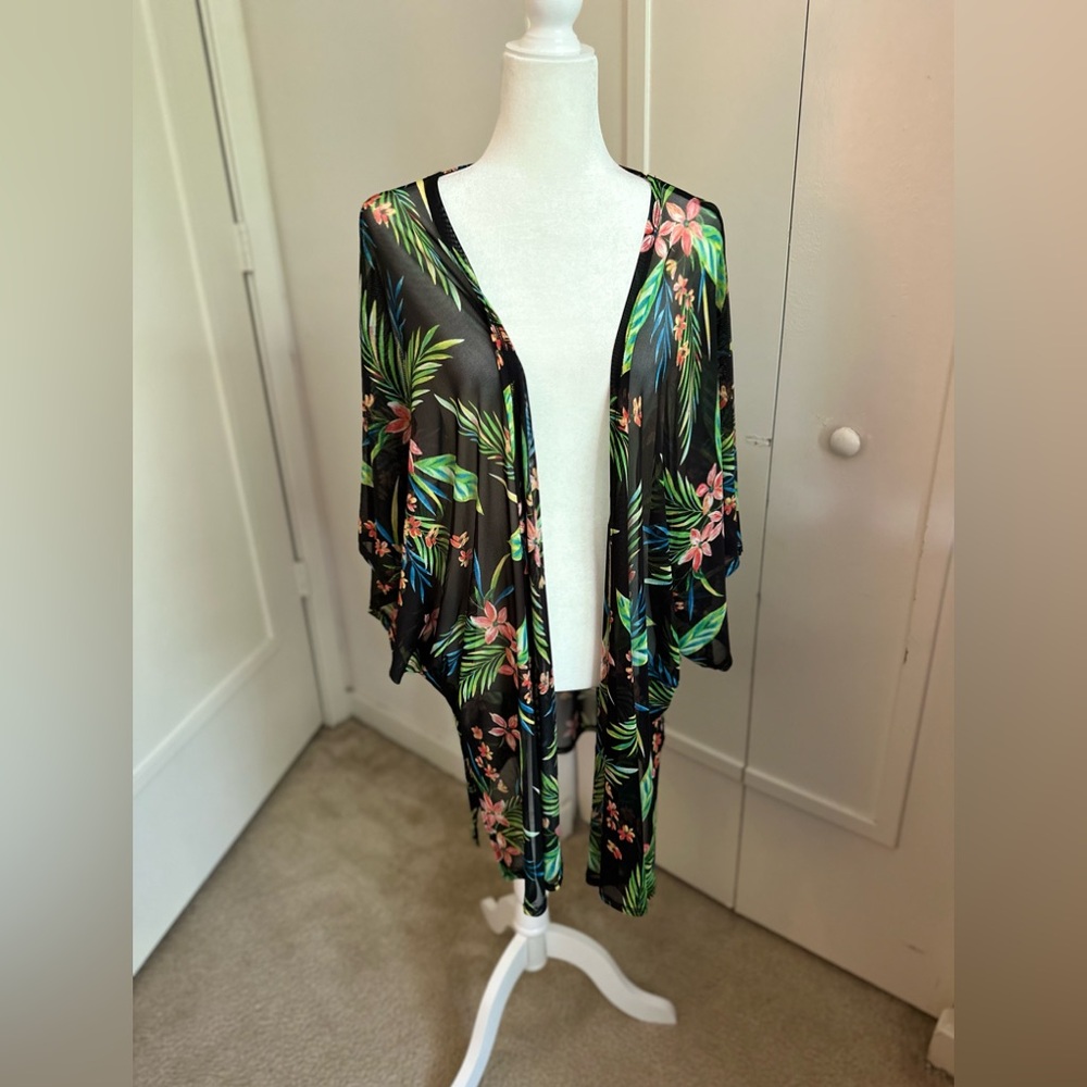 Ambiance colorful floral/leafy beach coverup- 2XL NWOT